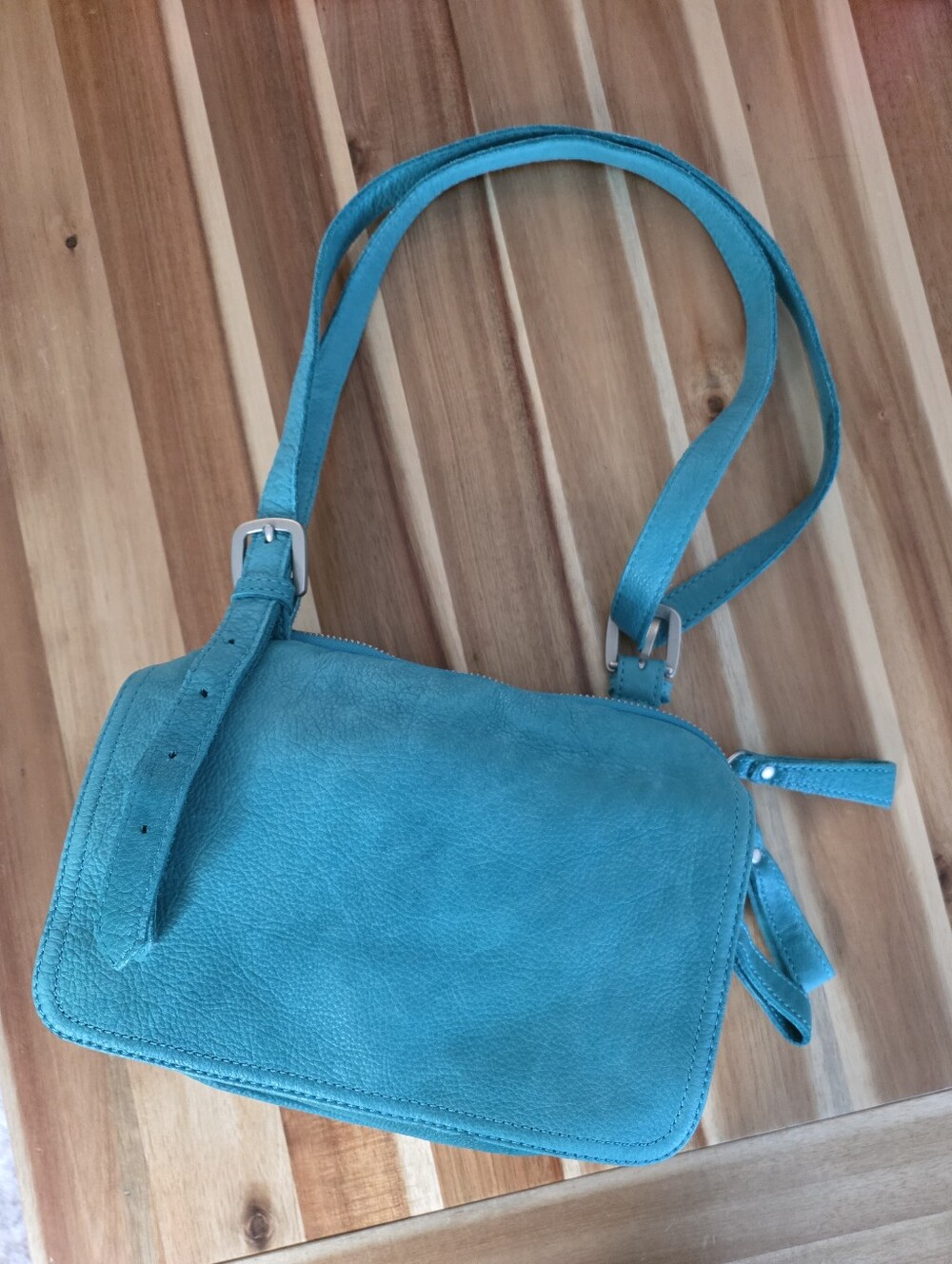 LK BERLIN Liebeskind Turquoise 100% Cow Leather Vintage Crossbody Bag